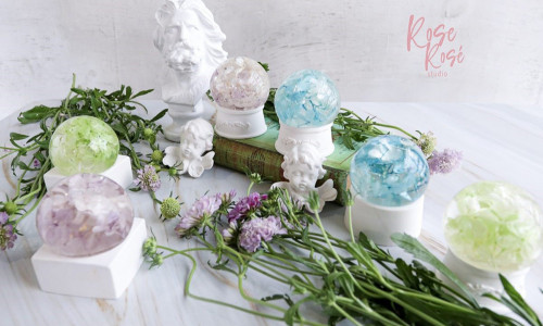 體驗課程之 永生花水晶球以及海洋水晶球 體驗課程之 永生花水晶球以及海洋水晶球