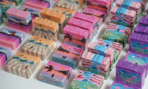 【台灣首間官方認證】2024年韓式SSDA情境油畫皂證書課(肥皂創業班)～台北台中台南高雄花蓮報名中